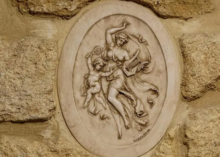 Via Neve-historical Centre Guest house