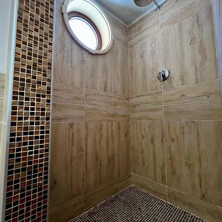 Via Neve-historical Centre 3*