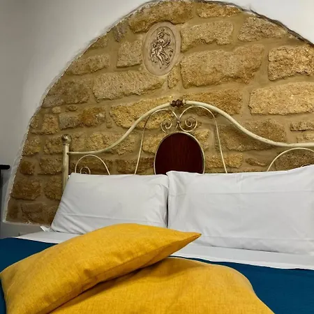 Via Neve-historical Centre 3* אגריג'נטו
