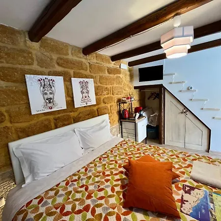 Via Neve-historical Centre Gasthuis Agrigento