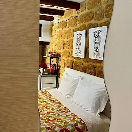 Gasthuis Via Neve-historical Centre